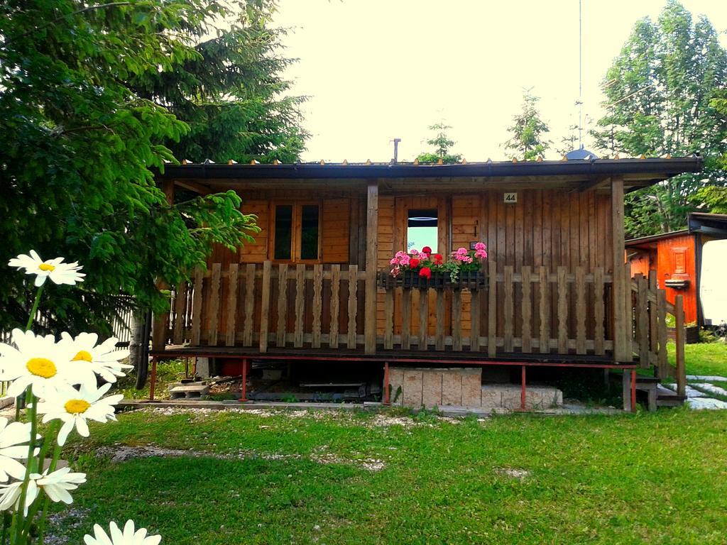 Campeggio Branchetto Ξενοδοχείο Bosco Chiesanuova Εξωτερικό φωτογραφία